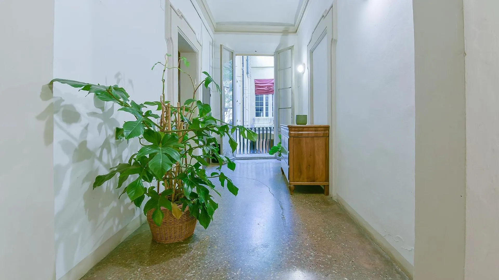 San Vitale 5 Stelle - Central Luxury Apartment Bologna Italy