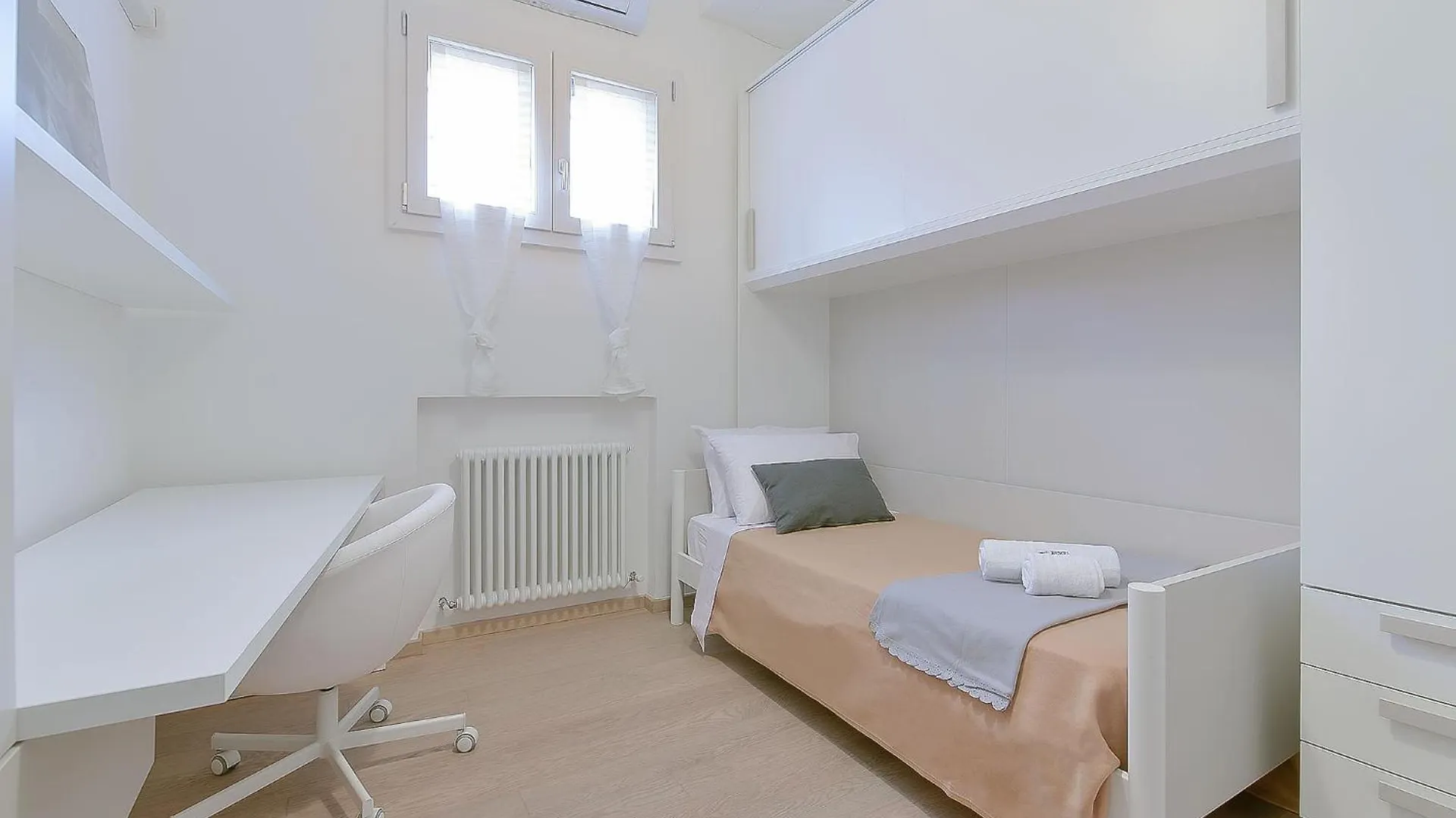 San Vitale 5 Stelle - Central Luxury Apartment Bologna