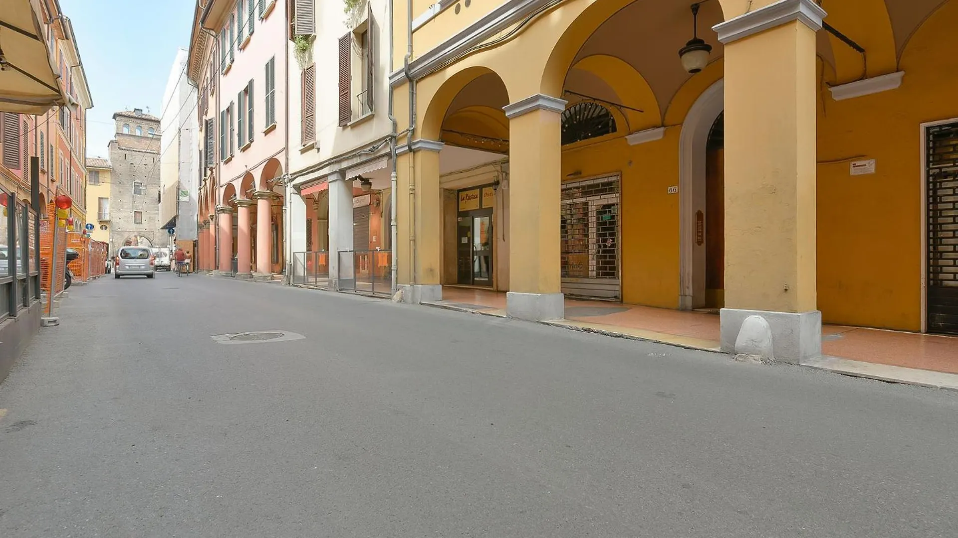 San Vitale 5 Stelle - Central Luxury Apartment Bologna Italy