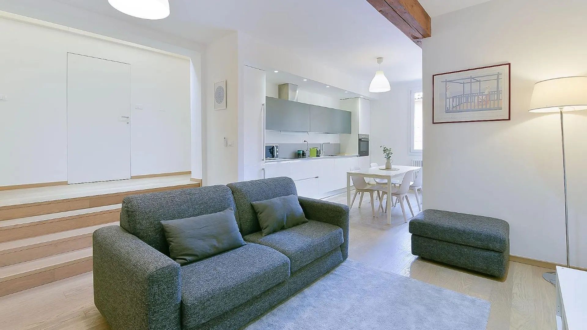San Vitale 5 Stelle - Central Luxury Apartment Bologna 0*,  Italy